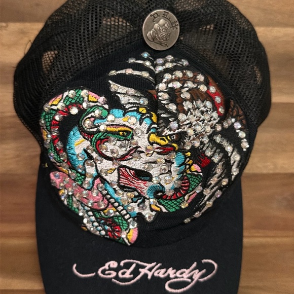 Vintage Ed Hardy Black Mesh Cap with Colorful Dragon Design - Picture 2 of 5